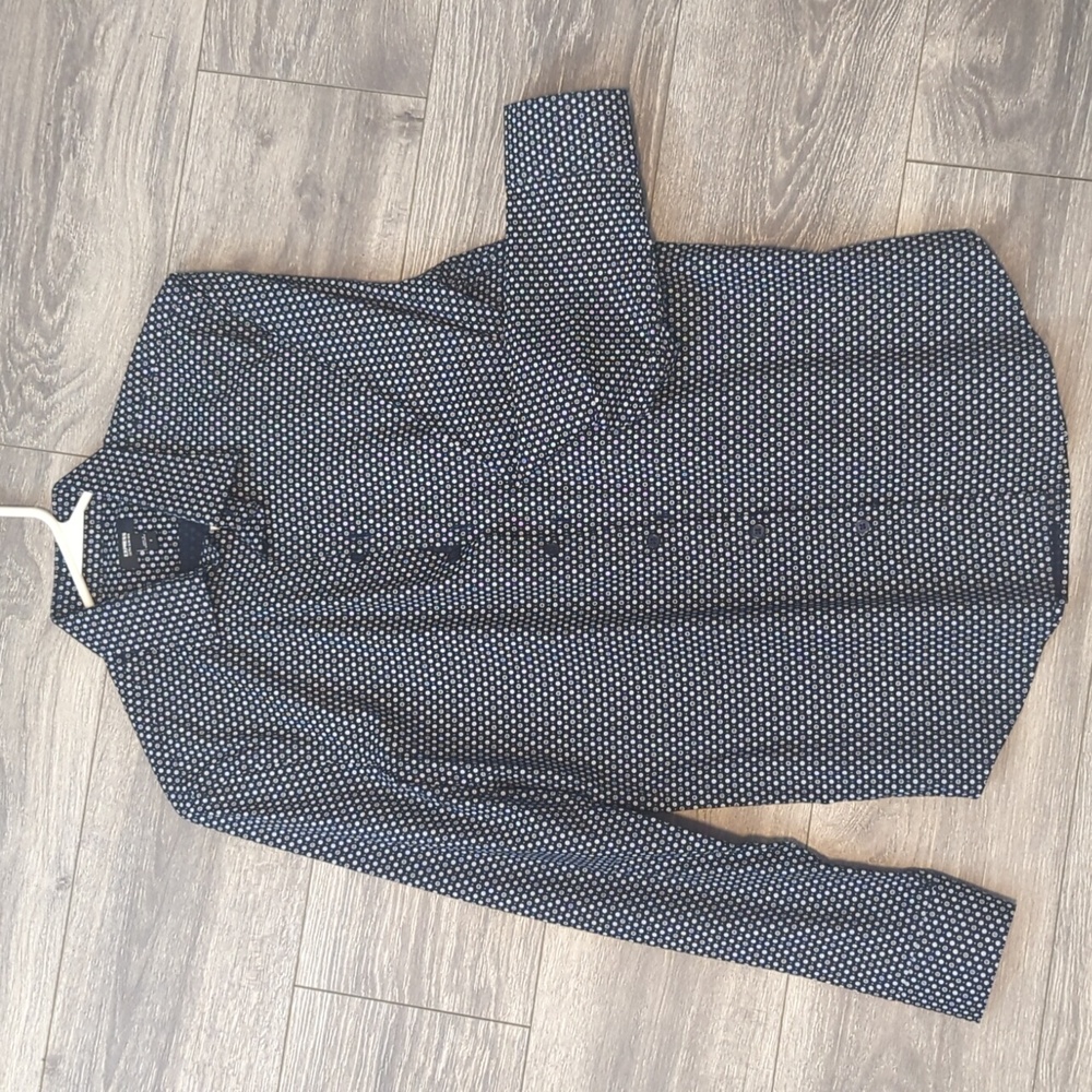Men's dress shirt